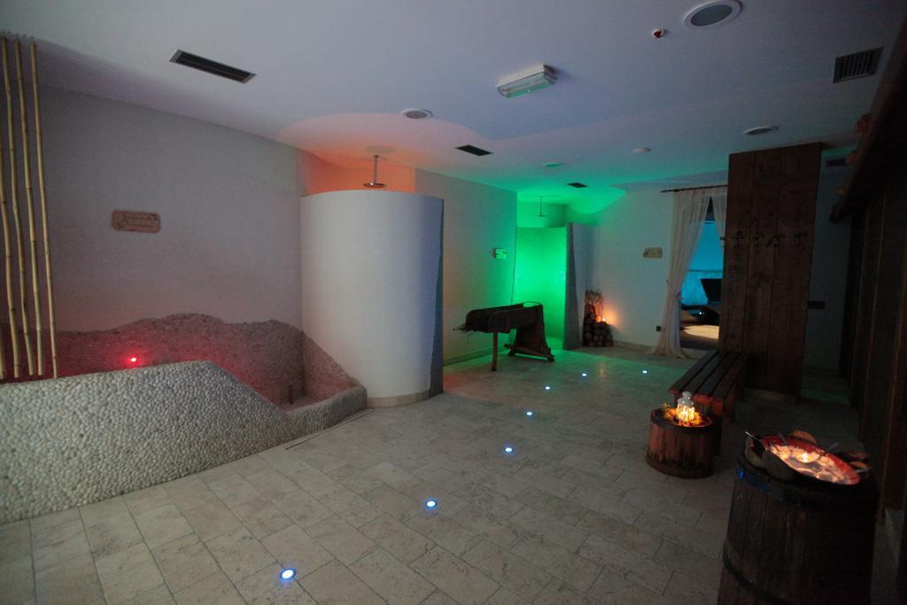 Hotel Belvedere Wellness & Family Baselga di Pine Exterior photo
